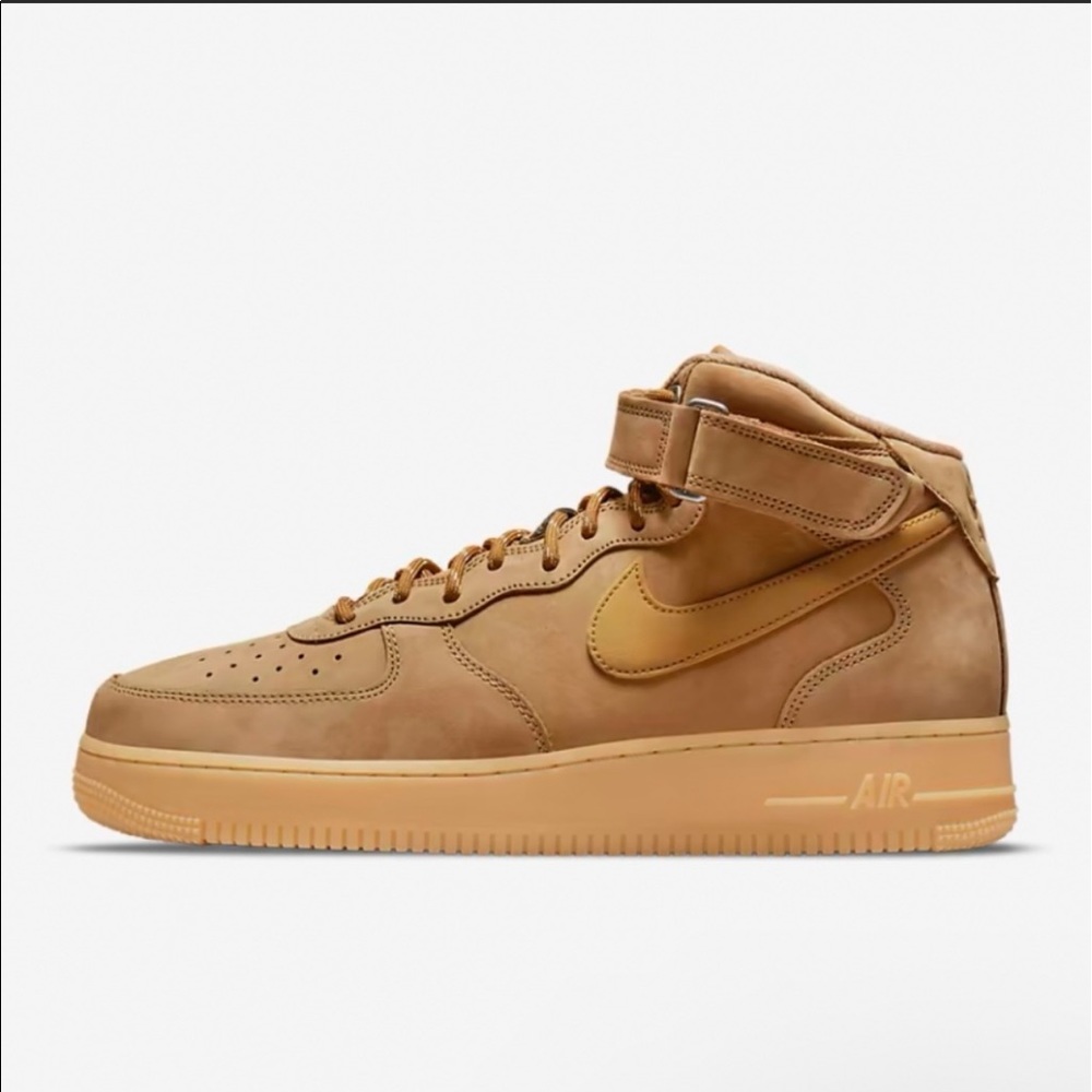 Nike Air Force 1 Mid ‘07